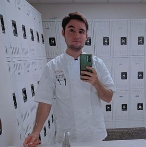 Meet your Posher, Jiro